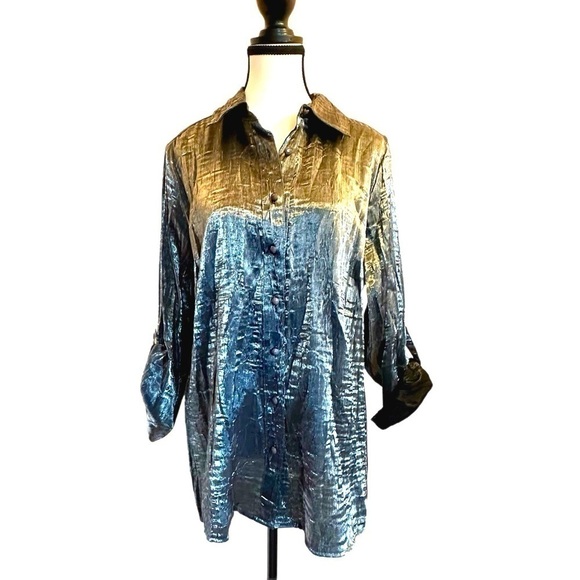 Women’s Elements Long Sleeve Button Down Blouse - Size M - MINT CONDITION - Picture 3 of 5